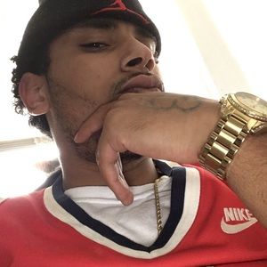 Meet your Posher, Malcom